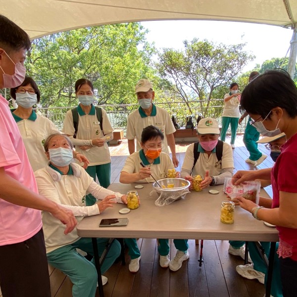 鳳梨六覺DIY體驗